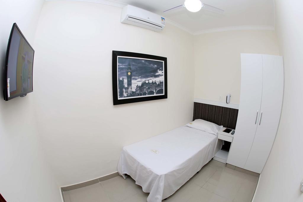 Hotel Central Pôrto Ferreira Chambre photo